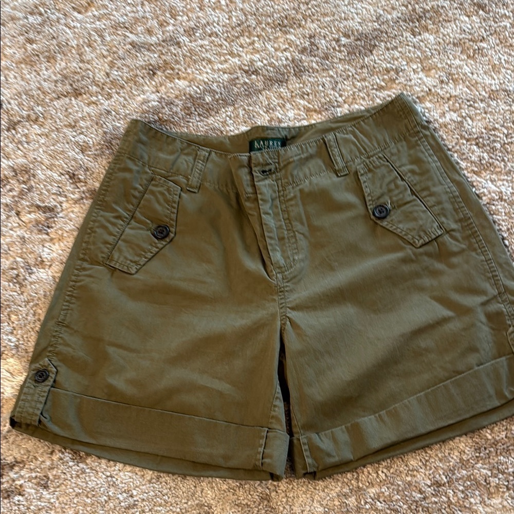 🍍LAUREN BY RALPH LAUREN SHORTS🍍SZ 6P🍍6” inseam🍍15” waist🍍